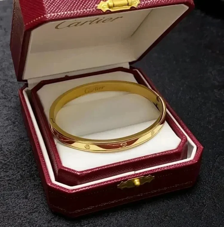 Cartier bracelet 03