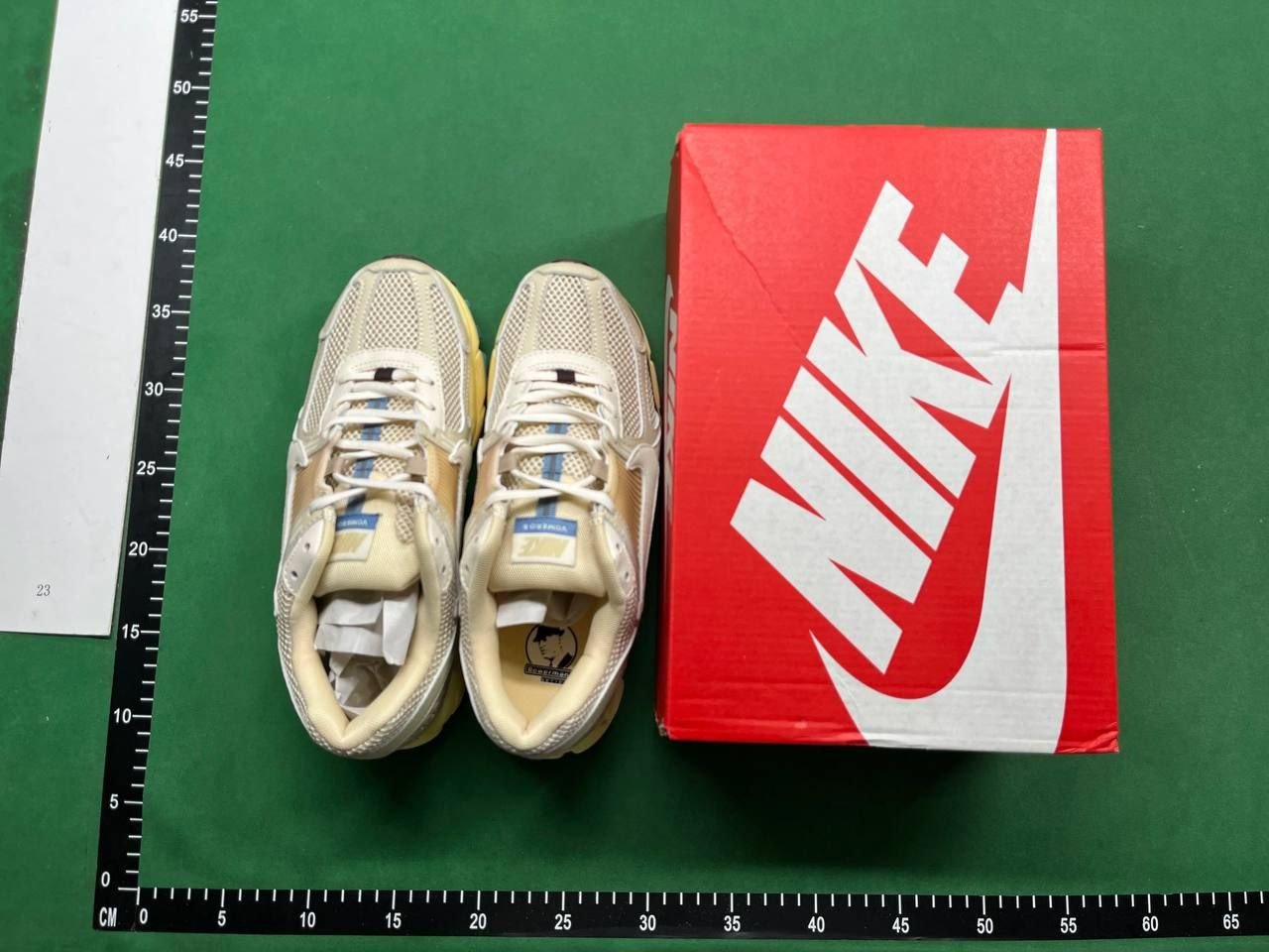 Nike Zoom Vomero 5 