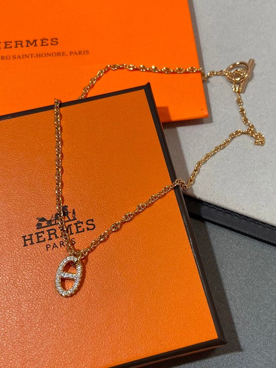 Hermes pig nose full diamond necklace