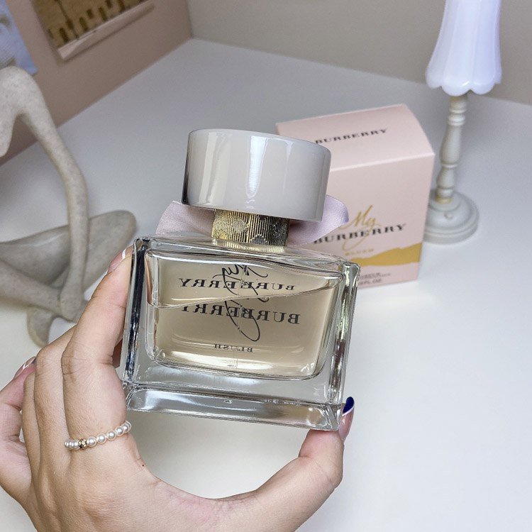 Burberry Floral Pink MY Eau de Parfum